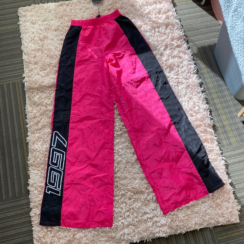 windbreaker pants